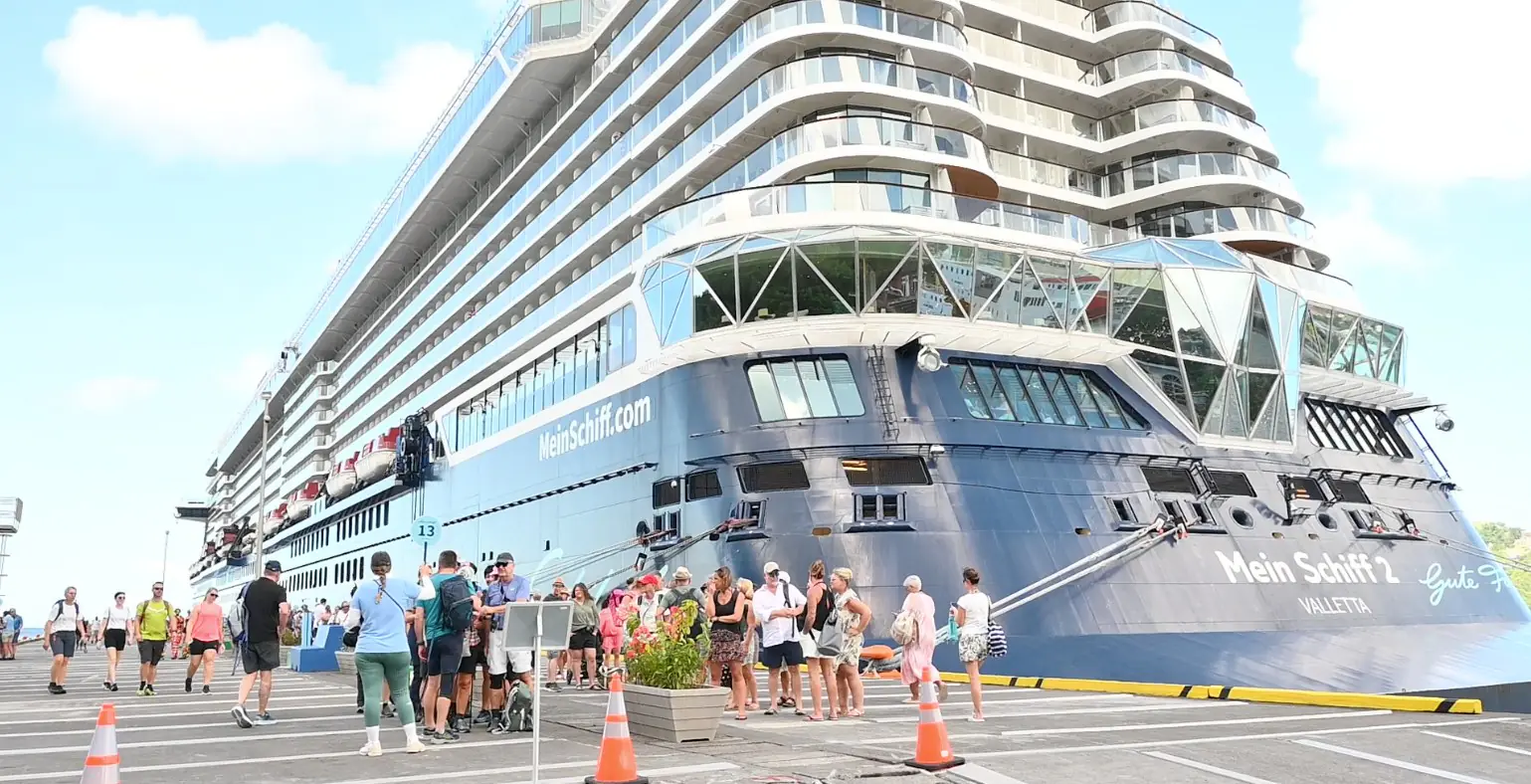 St Vincent Kicks Off 20242025 Cruise Season with Over 10K Passengers