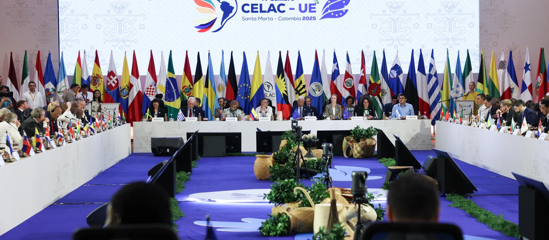 EU,LAC nations forge united front for peace