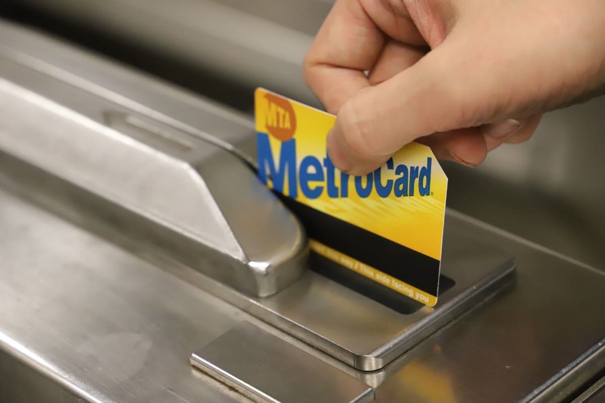 Final swipe as NYC retires the MetroCard
