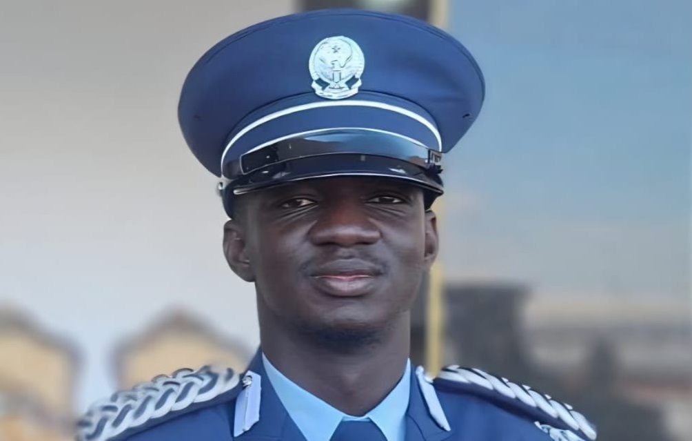 Francois completes elite Abu Dhabi security training