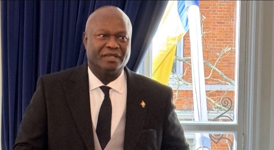 H.C Horne takes office for SVG in the UK