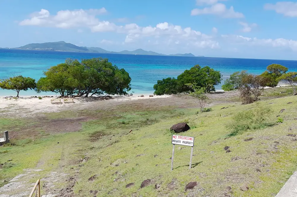 Govt begins return of acquired lands on Union Island